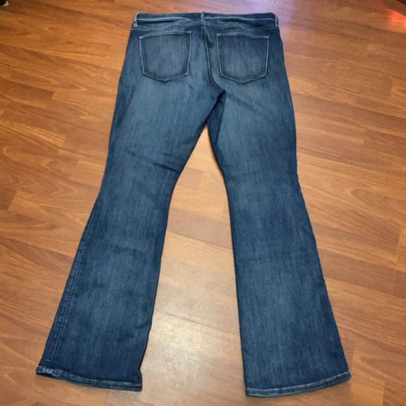 Women’s GAP, 1969 boho/western stretch bootcut blue jeans/ 33R/ US size 14-16 - Picture 3 of 14